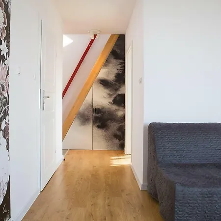 Timegoesslow Cozy Attic Center Appartement Tychy